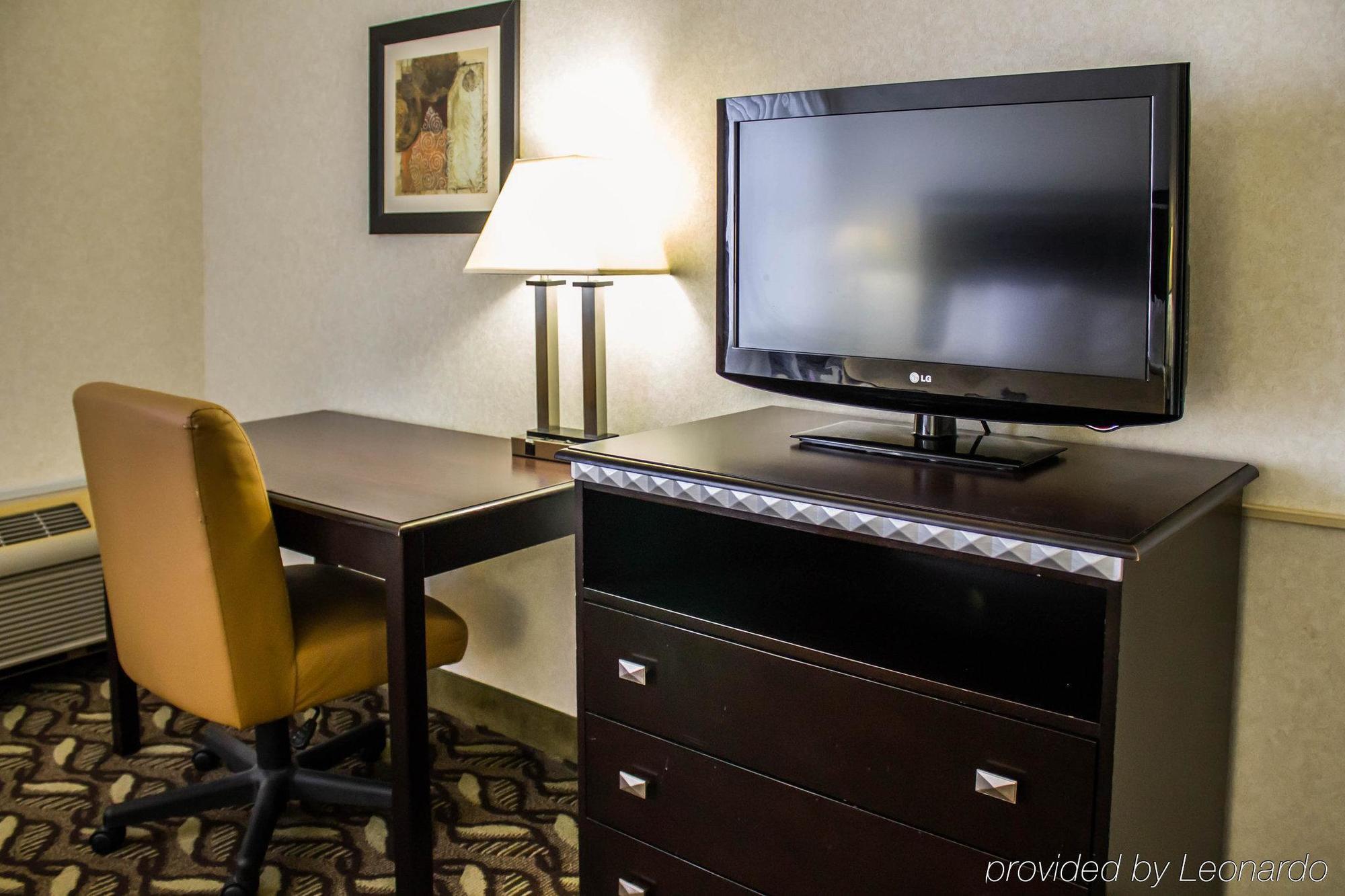 Quality Inn & Suites Mansfield Kültér fotó